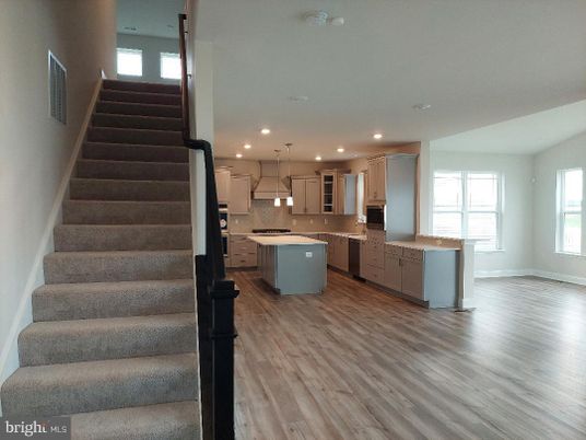 Interior, Kitchen, Pendant Lights, Recessed Lighting, Wood Texture Flooring