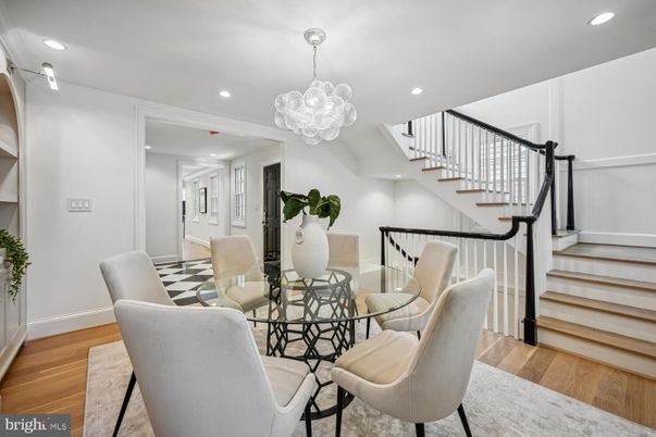 Chandelier, Dining room, Interior, Pendant Lights, Recessed Lighting, Wood Texture Flooring