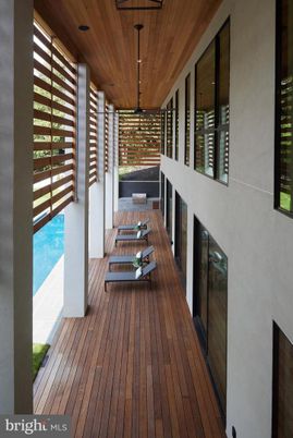 Exterior, Wood Texture Flooring