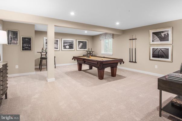 Billiard Table, Game Room, Interior, Recessed Lighting
