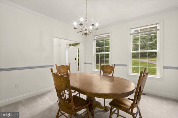Chandelier, Dining room, Interior