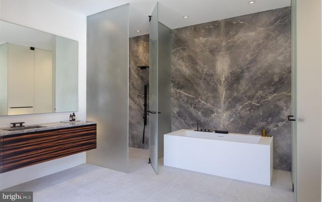 Bathroom, Interior, Marble Walls, Recessed Lighting