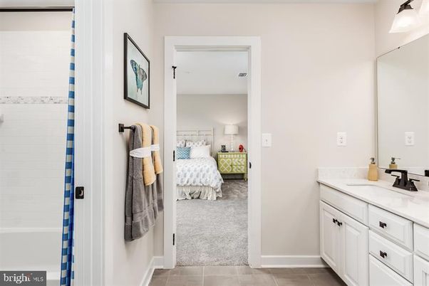 Bathroom, Bedroom, Interior
