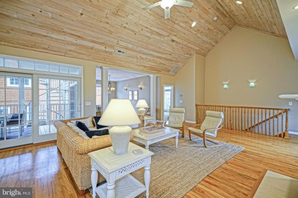 Interior, Living room, Recessed Lighting, Wooden Ceilings, Wood Texture Flooring