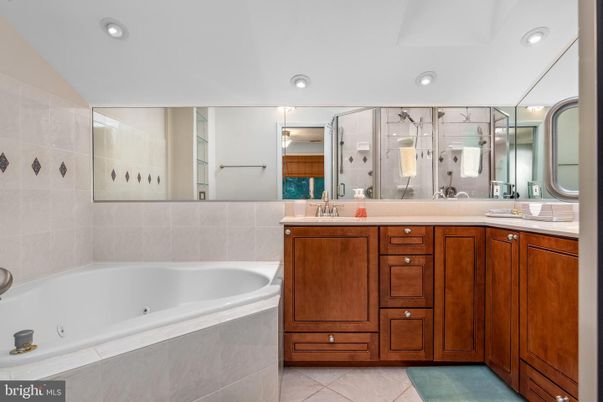 Bathroom, Dual Sink Vanities, Glass Shower, Interior, Recessed Lighting