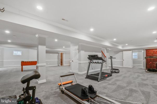 Fitness Equipment, Interior, Recessed Lighting