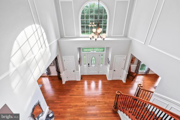 Chandelier, Interior, Wood Texture Flooring