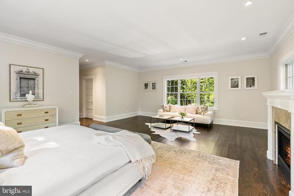 Bedroom, Fireplace, Interior, Recessed Lighting, Wood Texture Flooring