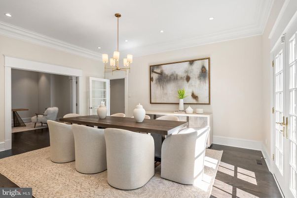 Chandelier, Dining room, Interior, Pendant Lights, Recessed Lighting, Wood Texture Flooring