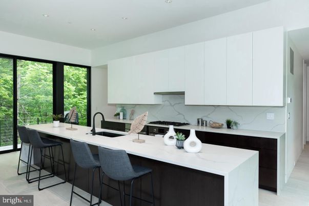 Interior, Kitchen, Marble Walls, Recessed Lighting