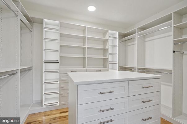 Interior, Recessed Lighting, Walk-in Closets, Wood Texture Flooring