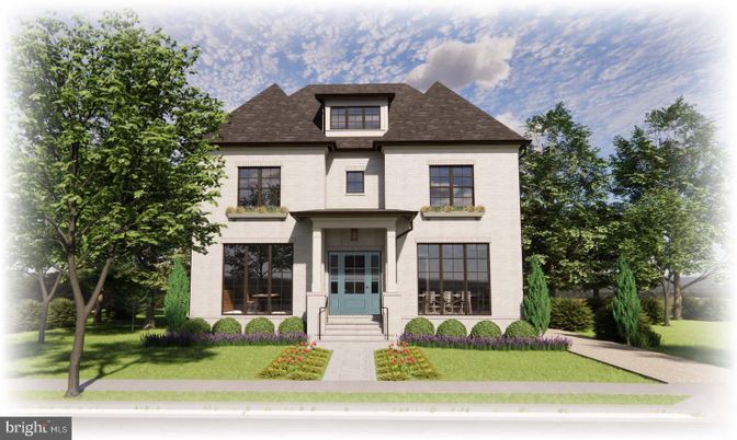 Exterior, Facade, French Provincial
