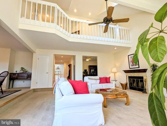 Fireplace, Interior, Living room, Recessed Lighting