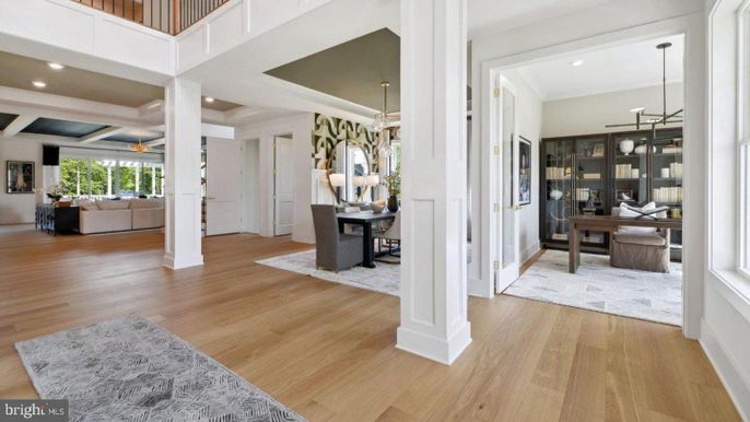 Dining room, Interior, Living room, Pendant Lights, Recessed Lighting, Wood Texture Flooring