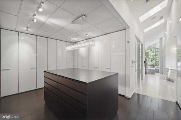 Chandelier, Interior, Recessed Lighting, Wood Texture Flooring