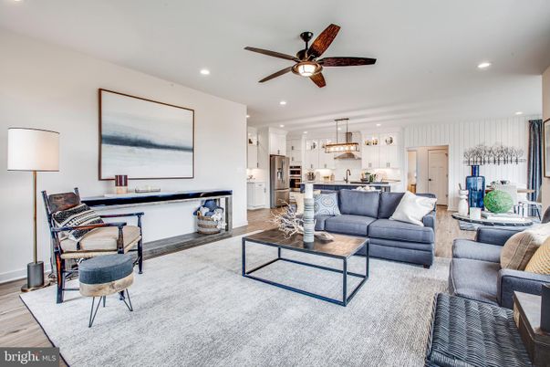 Interior, Kitchen, Living room, Pendant Lights, Recessed Lighting, Stainless Steel Appliances, Wood Texture Flooring