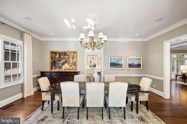 Chandelier, Dining room, Interior, Recessed Lighting, Wood Texture Flooring