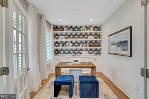 Home Office, Interior, Recessed Lighting, Wood Texture Flooring