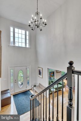 Chandelier, Interior, Wood Texture Flooring