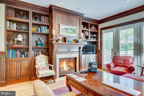 Fireplace, Home Office, Interior, Recessed Lighting, Wood Texture Flooring