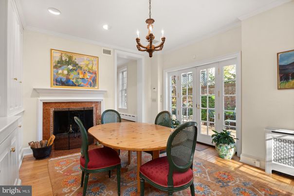 Chandelier, Dining room, Fireplace, Interior, Recessed Lighting, Wood Texture Flooring