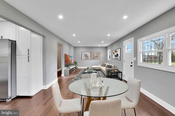 Dining room, Interior, Kitchen, Living room, Recessed Lighting, Wood Texture Flooring