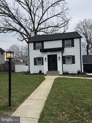 Backyard, Exterior, Facade, Georgian