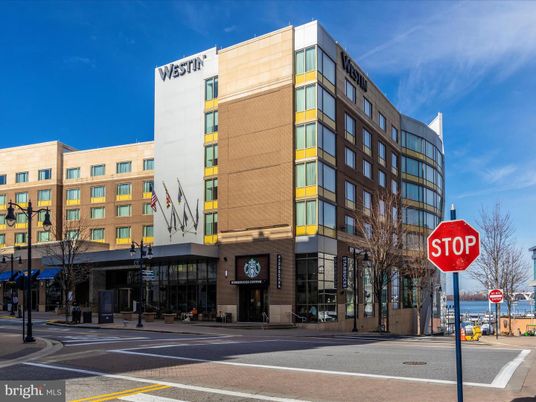 Exterior, Facade, Highrise