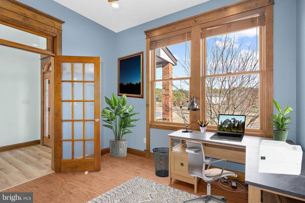 Home Office, Interior, Recessed Lighting, Wood Texture Flooring