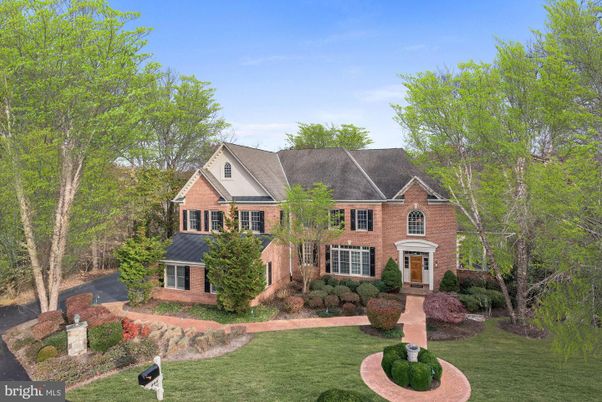 Exterior, Facade, Brick Facade, Brick Traditional