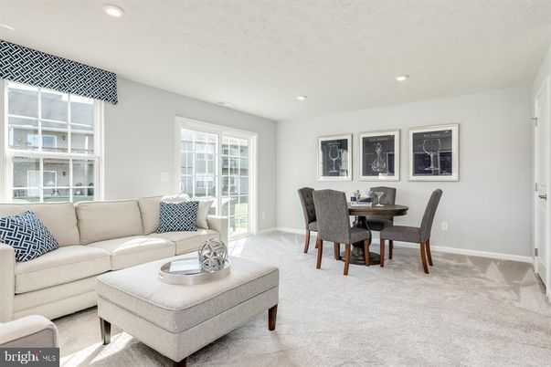 Dining room, Interior, Living room, Recessed Lighting