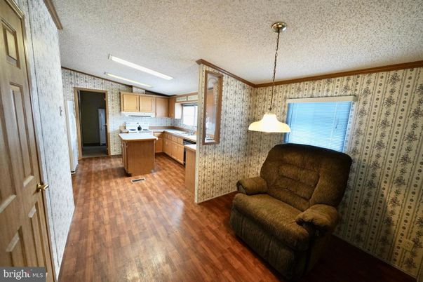Interior, Kitchen, Pendant Lights, Wood Texture Flooring
