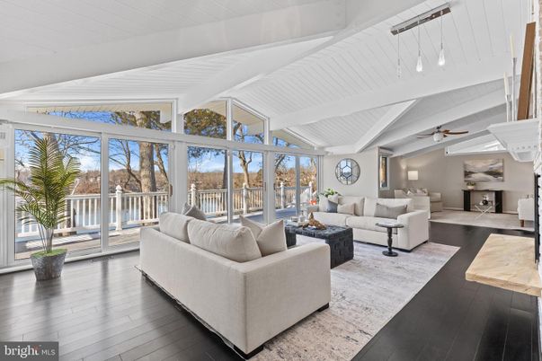 Interior, Living room, Pendant Lights, Wood Texture Flooring