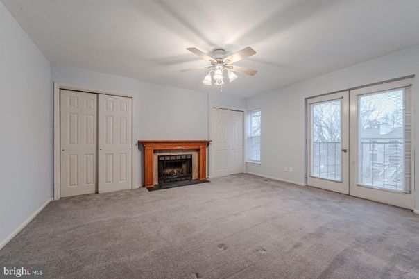 Empty room, Fireplace, Interior