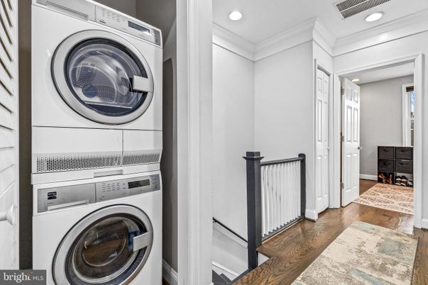 Interior, Recessed Lighting, Utility Closets, Washer, Wood Texture Flooring