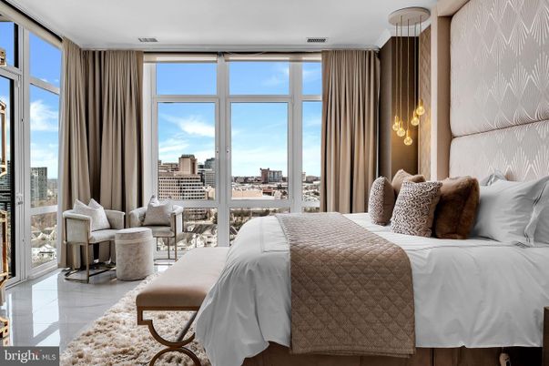 Bedroom, Interior, Pendant Lights