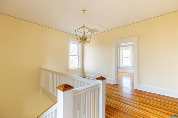 Interior, Pendant Lights, Wood Texture Flooring