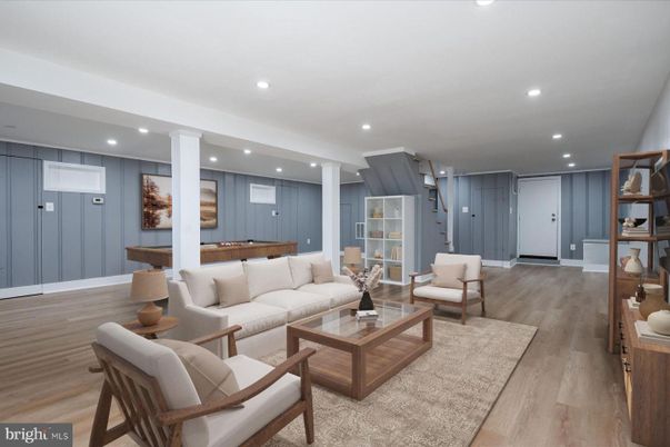 Game Room, Interior, Living room, Recessed Lighting, Wood Texture Flooring