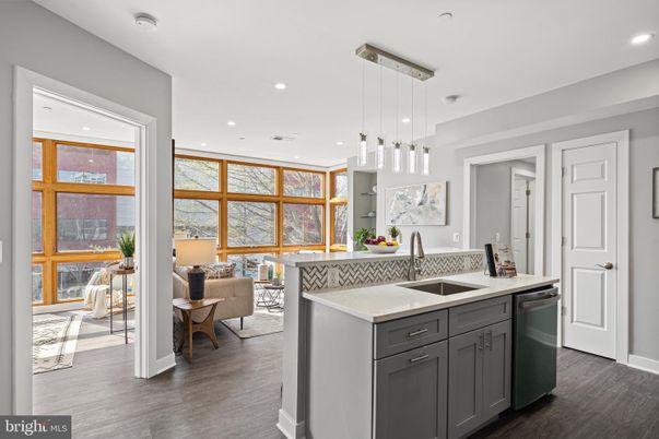 Dining room, Interior, Kitchen, Pendant Lights, Recessed Lighting, Wood Texture Flooring