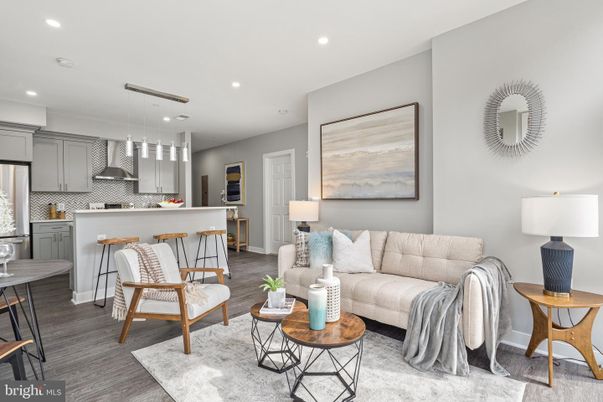 Interior, Kitchen, Living room, Pendant Lights, Recessed Lighting, Stainless Steel Appliances, Wood Texture Flooring