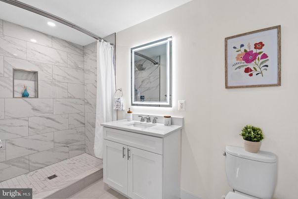 Bathroom, Interior, Marble Walls, Recessed Lighting
