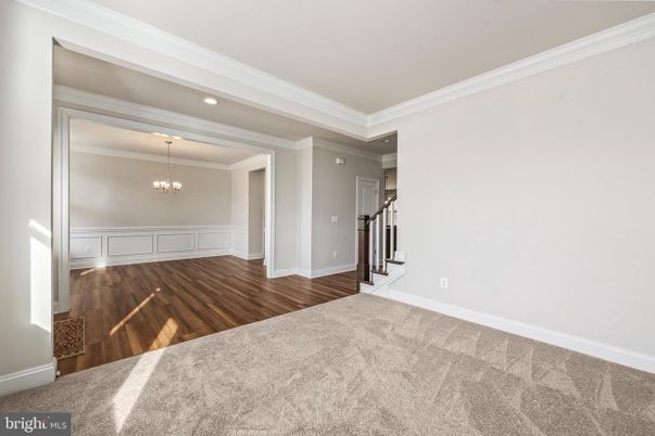 Chandelier, Empty room, Interior, Recessed Lighting, Wood Texture Flooring
