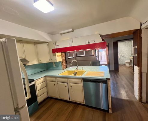 Interior, Kitchen, Wood Texture Flooring