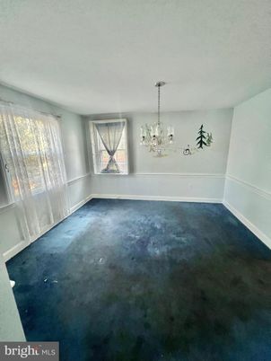Chandelier, Empty room, Interior