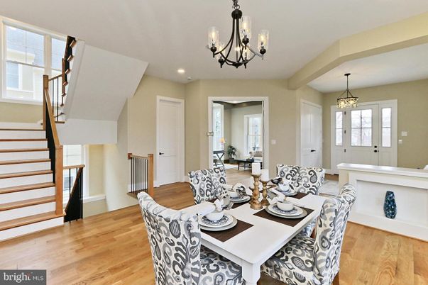 Chandelier, Dining room, Interior, Recessed Lighting, Wood Texture Flooring