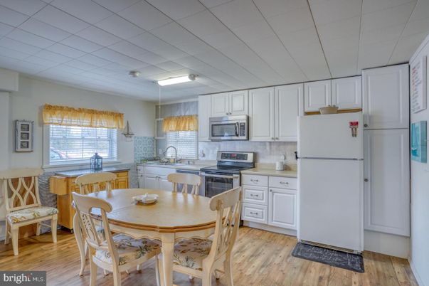 Dining room, Interior, Kitchen, Wood Texture Flooring