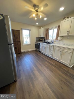 Interior, Kitchen, Recessed Lighting, Wood Texture Flooring