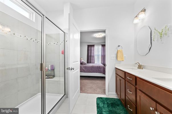 Bathroom, Bedroom, Glass Shower, Interior