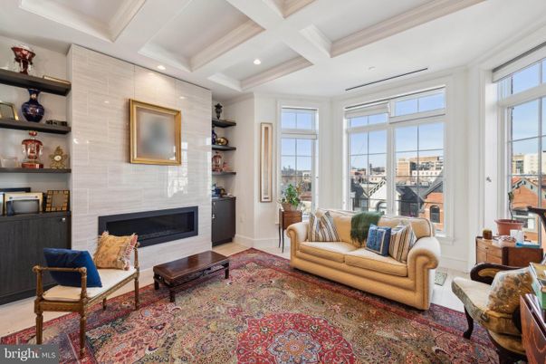 Fireplace, Interior, Living room, Recessed Lighting