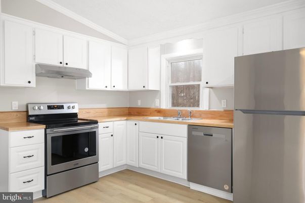 Interior, Kitchen, Stainless Steel Appliances, Wood Texture Flooring